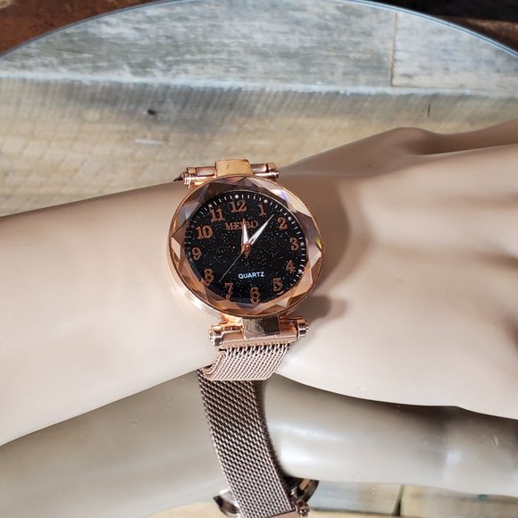 Starry Sky Watch - Beige, Black Sparkle Face, Large Number Time Marker - Picture 10 of 11